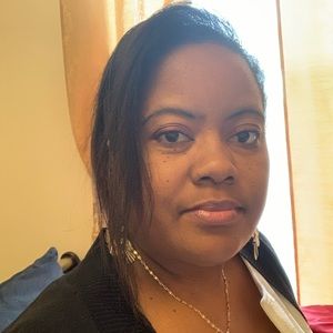 Meet your Posher, Marie